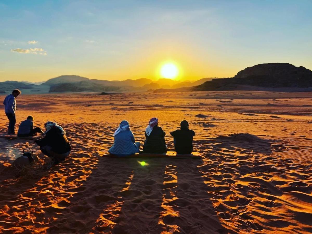 Wadi Rum Desert Camp מראה חיצוני תמונה